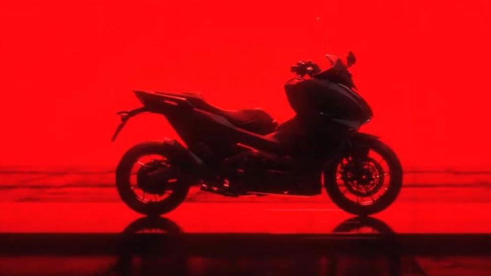 Honda Forza 750 teaser picture